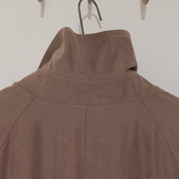 Stafford Taupe/Stone colored Men's Trench Coat, Size 42 Regular - Picture 9 of 15